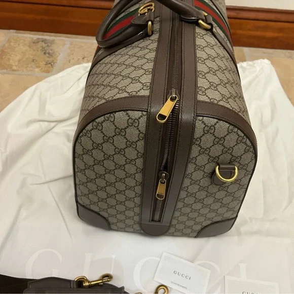 Gucci Savoy, large duffel bag made in Italy NWT. - Picture 6 of 14